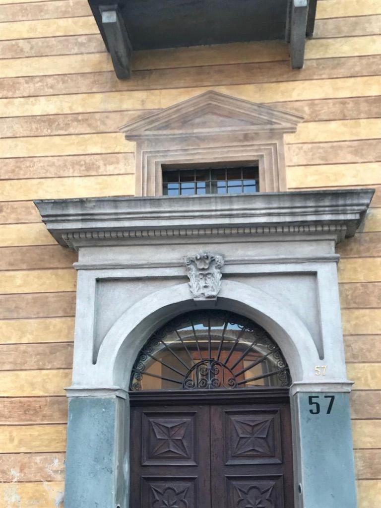 Palazzo Sismonda Bed and Breakfast Corneliano d'Alba Eksteriør billede